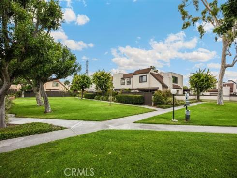 1714 S Heritage Circle, Anaheim, CA