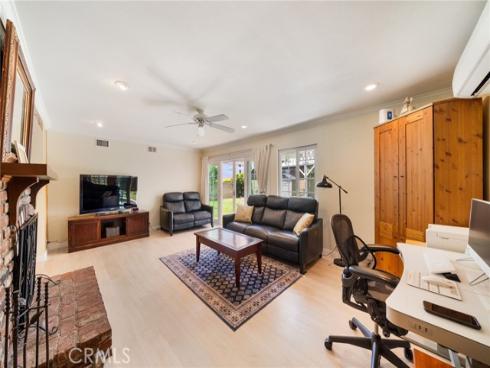 1909 W Embassy , Anaheim, CA