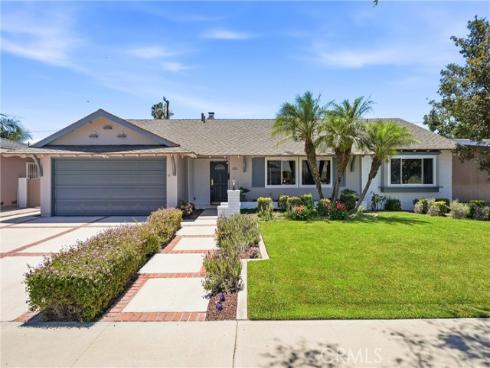 2532 E. Paladin Avenue Avenue