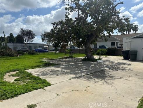 612 W Santa Ana , Anaheim, CA