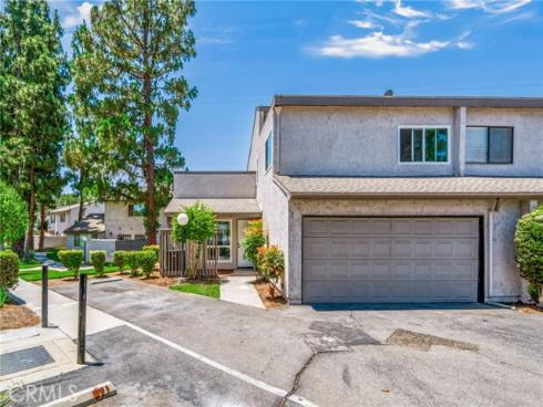 3002 E Via Siena , Anaheim, CA
