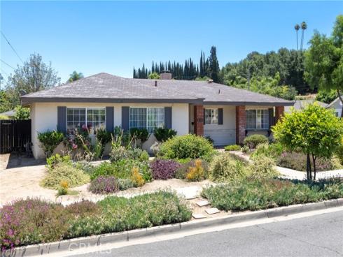120 N Jerrilee , Anaheim, CA