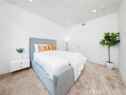 1867 S Union 60 Street, Anaheim, CA