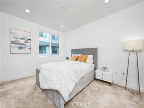 1867 S Union 60 Street, Anaheim, CA
