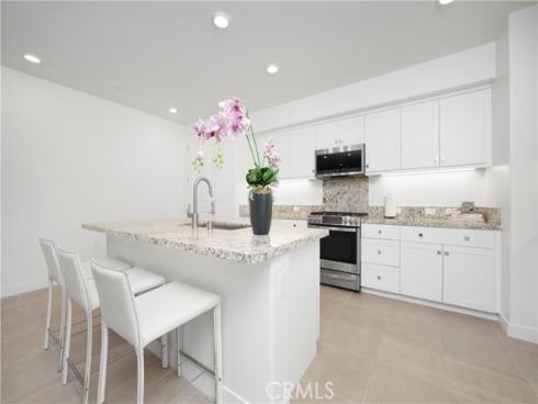 1867 S Union 60 Street, Anaheim, CA