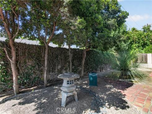 2533 E Tennyson , Anaheim, CA