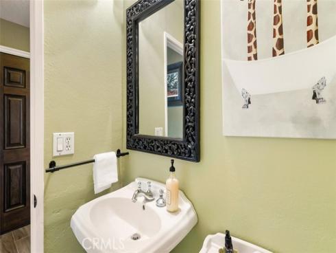280 S Brookside Court, Anaheim, CA