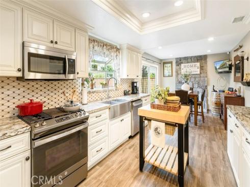 280 S Brookside Court, Anaheim, CA