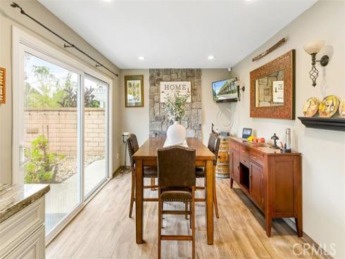 280 S Brookside Court, Anaheim, CA