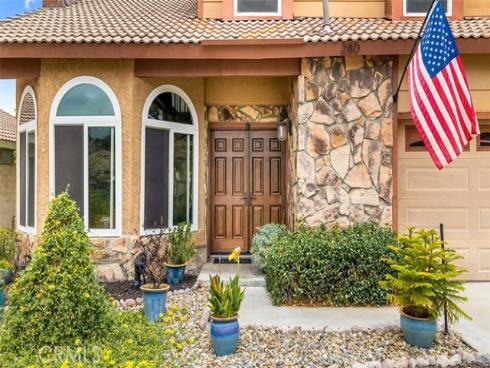 280 S Brookside Court, Anaheim, CA