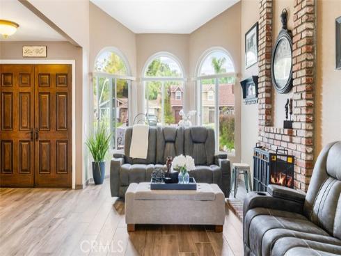 280 S Brookside Court, Anaheim, CA