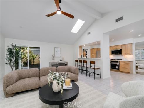 1102 S Reseda , Anaheim, CA