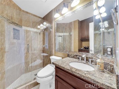 7521 E Hollow Oak   Road, Anaheim, CA