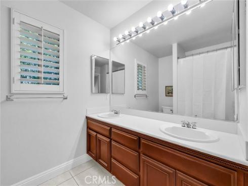 7521 E Hollow Oak   Road, Anaheim, CA