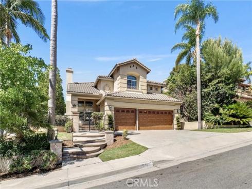 7521 E Hollow Oak   Road, Anaheim, CA