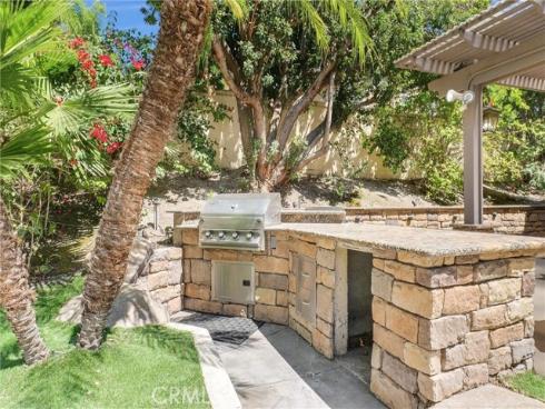 7521 E Hollow Oak   Road, Anaheim, CA