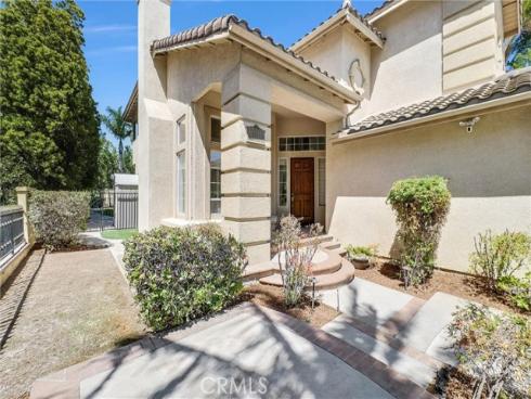 7521 E Hollow Oak   Road, Anaheim, CA