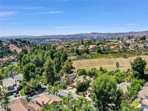 7521 E Hollow Oak   Road, Anaheim, CA
