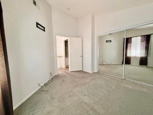 992 S Country Glen Way , Anaheim, CA