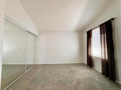 992 S Country Glen Way , Anaheim, CA