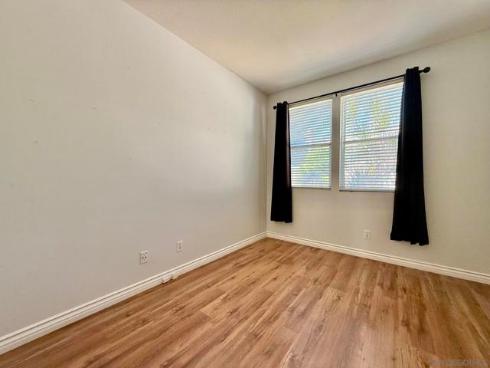 992 S Country Glen Way , Anaheim, CA
