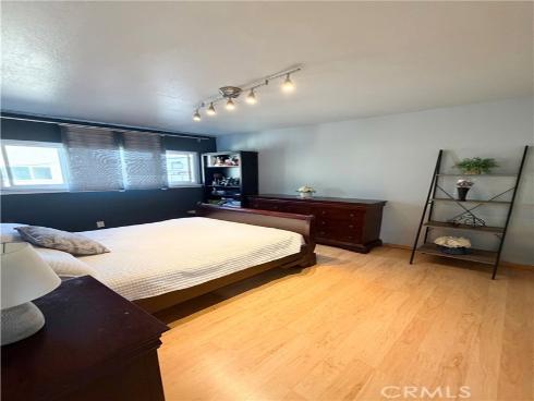 1900 W Glenoaks Avenue, Anaheim, CA