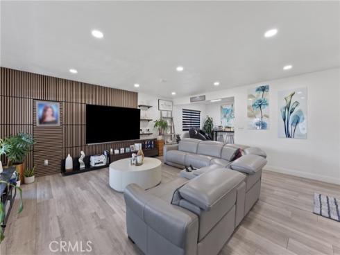 3157  Westhaven  , Anaheim, CA