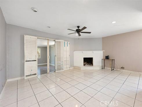 3927 E Rogue , Anaheim, CA