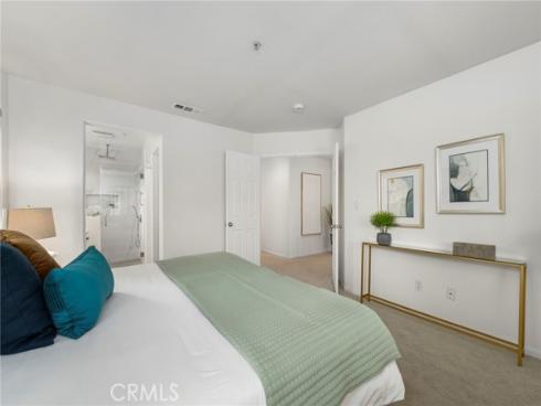 343 W Summerfield Circle, Anaheim, CA
