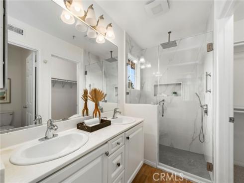 343 W Summerfield Circle, Anaheim, CA