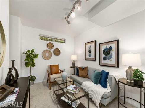 343 W Summerfield Circle, Anaheim, CA