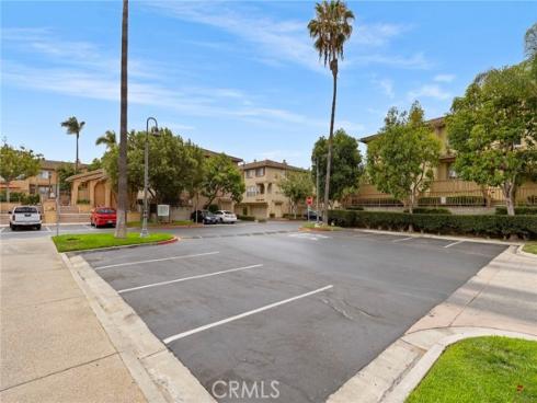 343 W Summerfield Circle, Anaheim, CA
