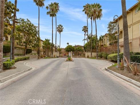 343 W Summerfield Circle, Anaheim, CA