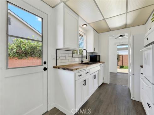 1777 W Siva , Anaheim, CA