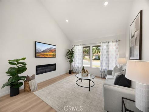 4510 E Hightree   Circle, Anaheim, CA