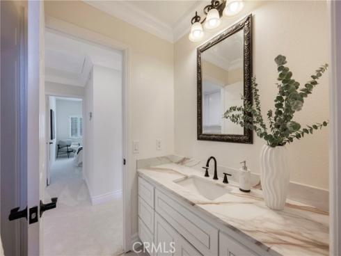 511 S Weymouth   Court, Anaheim, CA