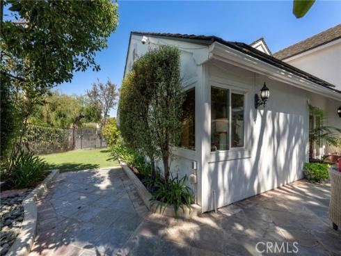 511 S Weymouth   Court, Anaheim, CA