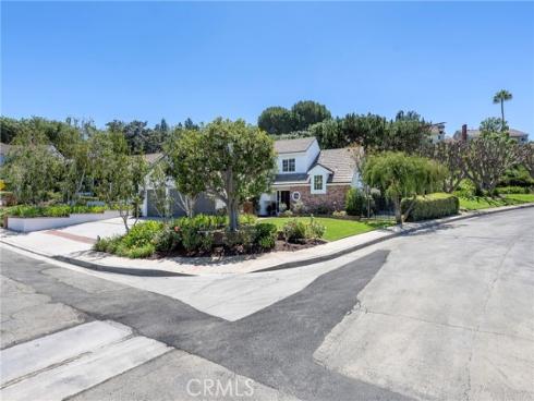 511 S Weymouth   Court, Anaheim, CA