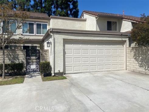 5504 E. Vista Del Rio