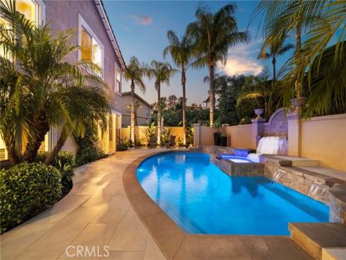 7593 E Endemont Court, Anaheim, CA