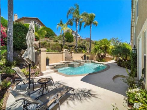7593 E Endemont Court, Anaheim, CA