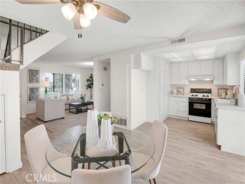 2155 W Banbury Circle, Anaheim, CA