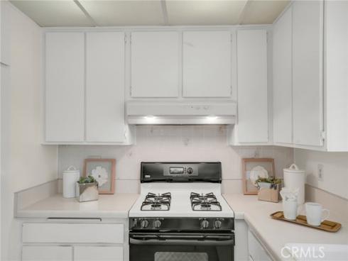 2155 W Banbury Circle, Anaheim, CA