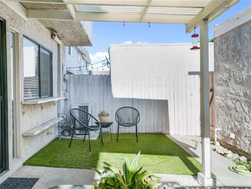 2155 W Banbury Circle, Anaheim, CA