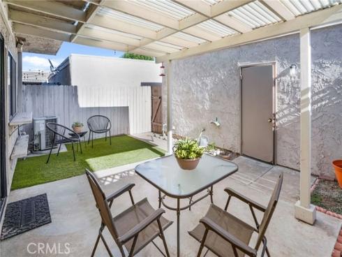 2155 W Banbury Circle, Anaheim, CA