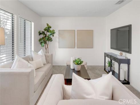 2155 W Banbury Circle, Anaheim, CA