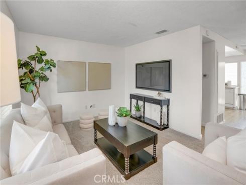 2155 W Banbury Circle, Anaheim, CA