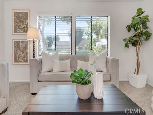 2155 W Banbury Circle, Anaheim, CA