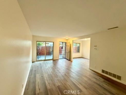 1021 W Lamark Ln  , Anaheim, CA