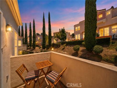 8086 E Venice , Anaheim, CA